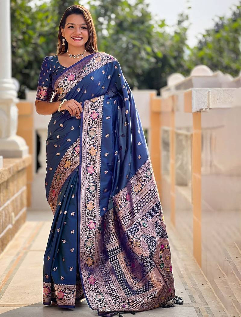 Blue woven design zari kanjeevaram saree