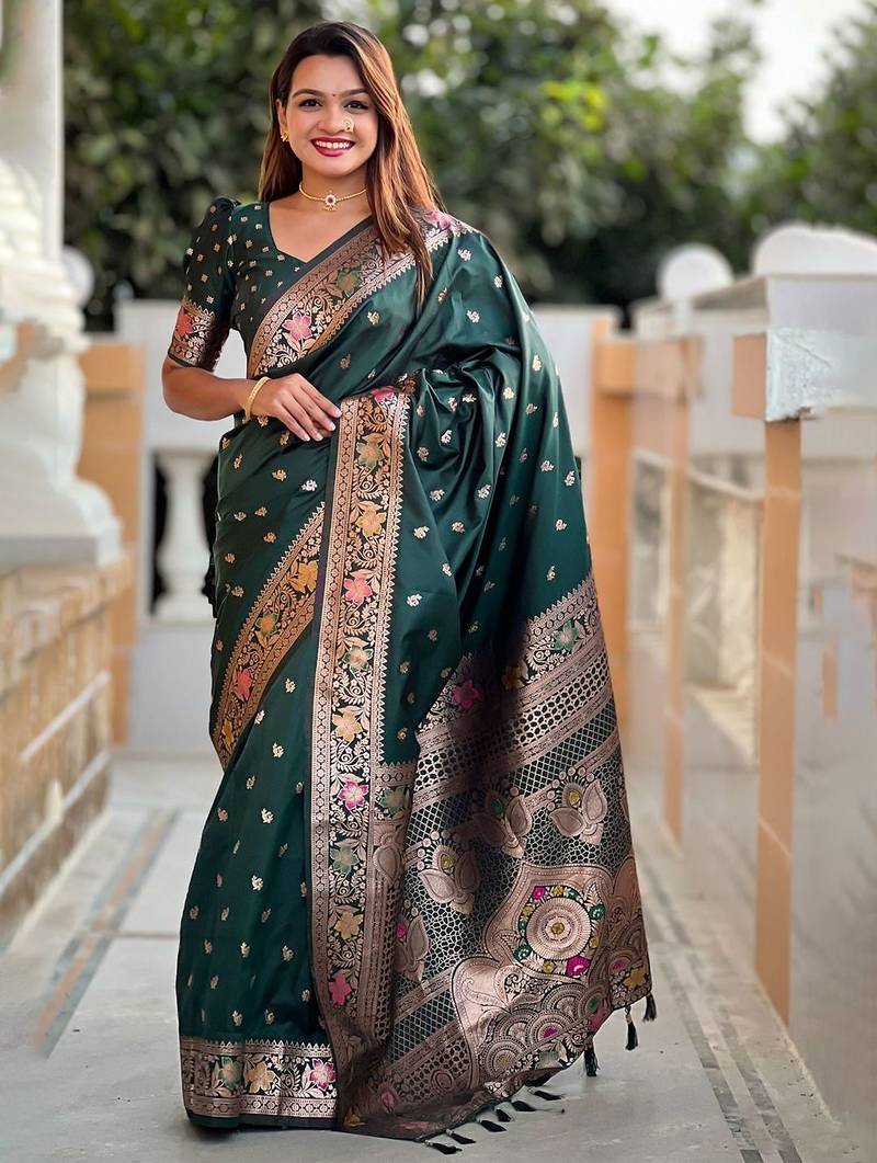 Green ethnic motifs woven design kanjeevaram saree