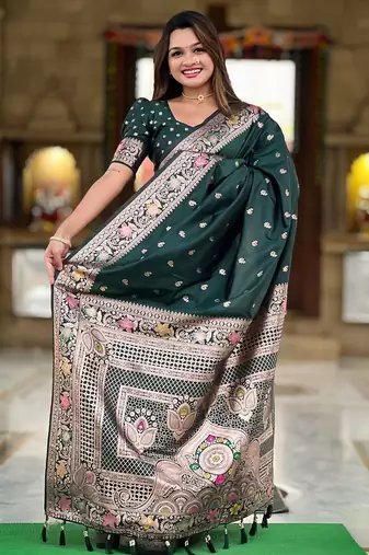 Green ethnic motifs woven design kanjeevaram saree