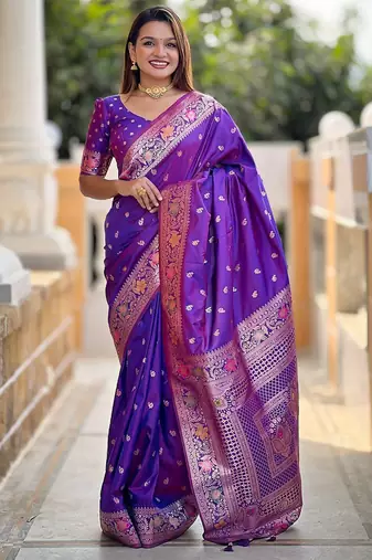 Purple woven design zari kanjeevaram saree
