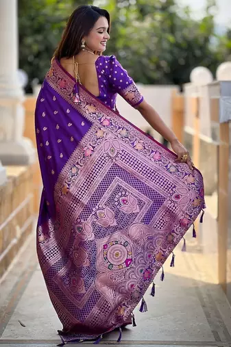 Purple woven design zari kanjeevaram saree