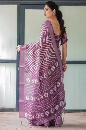 Purple women geometric printed zari  linen saree