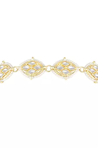Kundan & beads studded white sheeshpatti mathapatti ethnic fashion hair jewellery for women design 1
