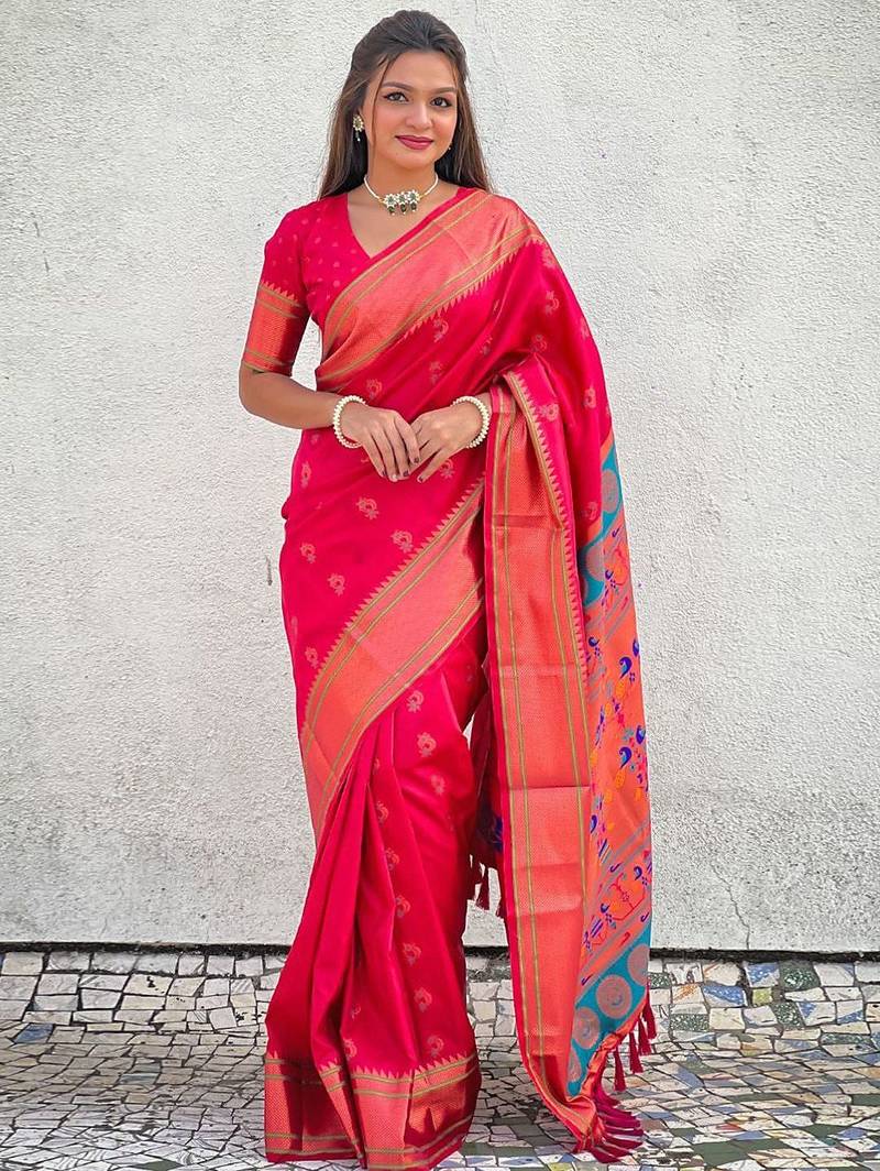 Pink woven design zari silk blend paithani saree