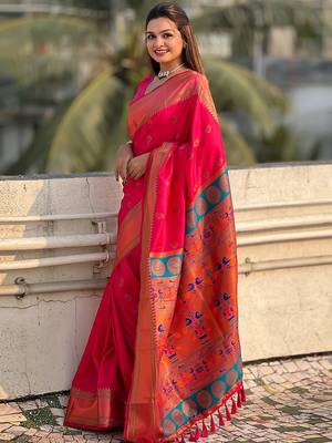 Pink woven design zari silk blend paithani saree 2