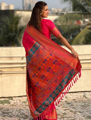 Pink woven design zari silk blend paithani saree 3