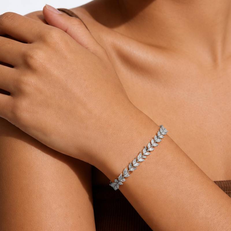 Stylish openable bracelet crystal studded festive casual jewelry for women