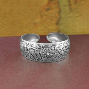 Silver plated cuff style bracelet floral engraved stylish fashion jewellery gift for women 3