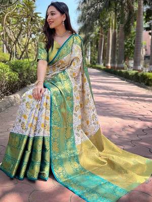 White woven design handloom kanjeevaram saree 3