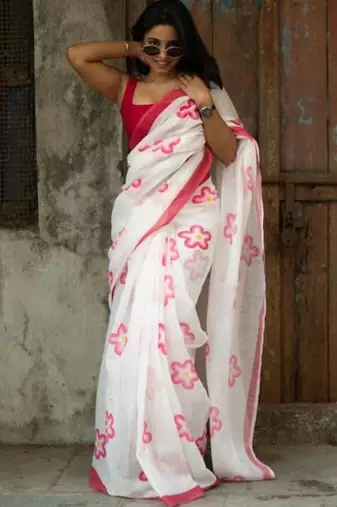 White floral printed saree
