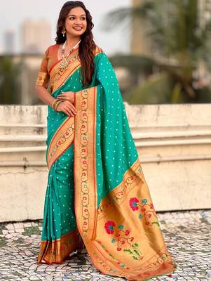 Turquoise woven design zari silk blend handloom paithani saree 4