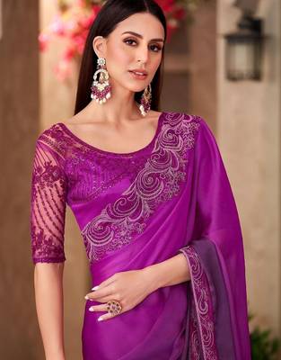 Magenta sequinned saree with unstitched blouse 3