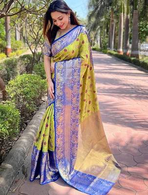 Green woven design zari kanjeevaram saree 2