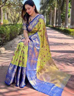 Green woven design zari kanjeevaram saree 3
