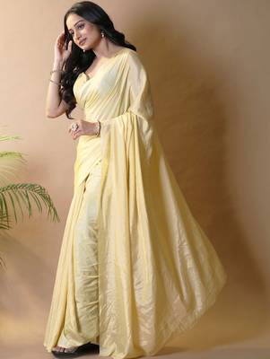 Yellow silk blend saree 2