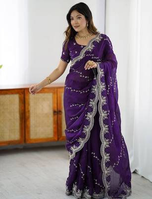 Purple ethnic motifs embroidered saree 3