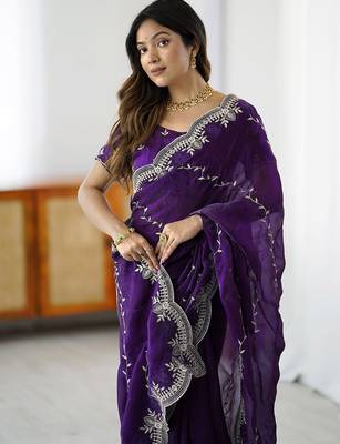 Purple ethnic motifs embroidered saree 4