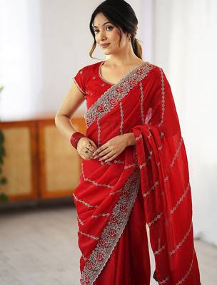 Red ethnic motifs embroidered saree 4