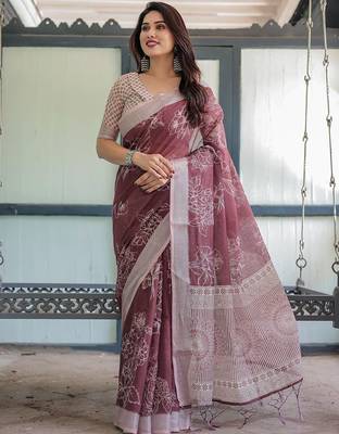 Maroon floral printed zari  linen saree 4