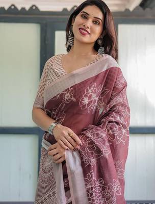 Maroon floral printed zari  linen saree 5