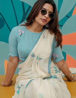 White floral saree 4