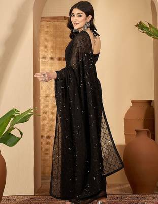 Black embellished sequinned saree with blouse piece 3