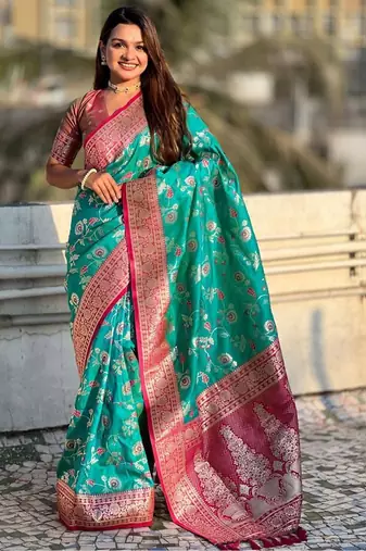 Green woven design zari kanjeevaram saree