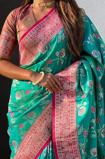 Green woven design zari kanjeevaram saree