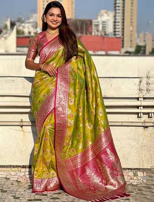 Green woven design zari kanjeevaram saree 1