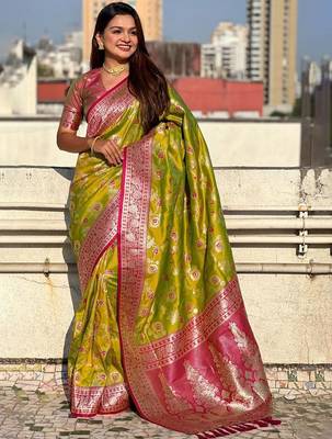 Green woven design zari kanjeevaram saree 3