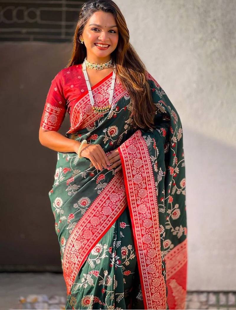 Green woven design zari kanjeevaram saree
