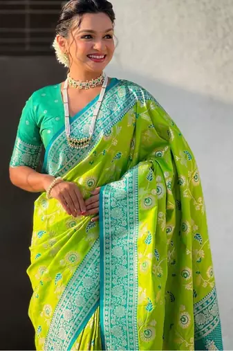 Green woven design zari kanjeevaram saree