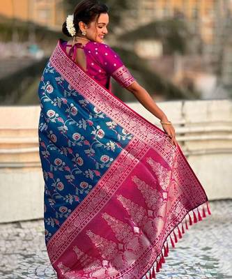 Blue woven design zari kanjeevaram saree 2