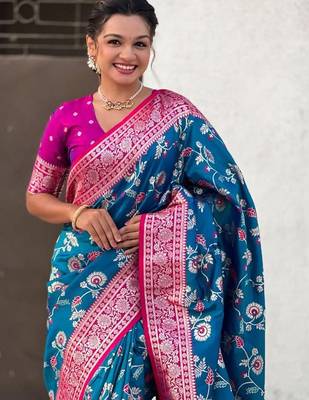 Blue woven design zari kanjeevaram saree 4