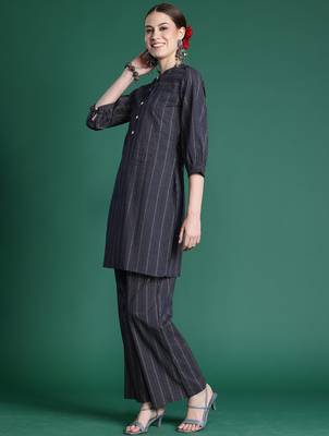 Navy blue printed cotton kurta trouser set 3