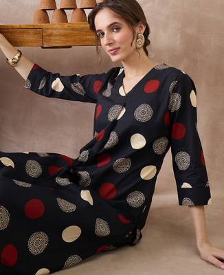 Black printed cotton kurta trouser set 1
