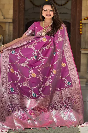 Purple woven design zari kanjeevaram saree