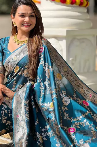 Blue woven design zari kanjeevaram saree