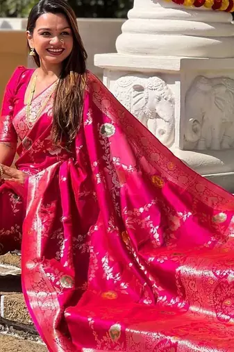 Pink ethnic motifs woven design zari kanjeevaram saree