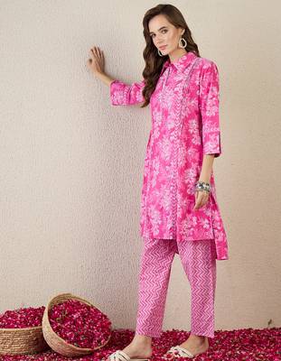 Pink printed cotton kurta trouser set 3