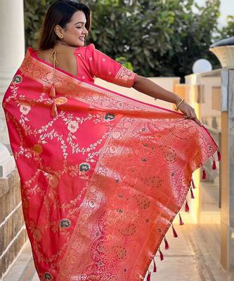 Peach peach woven design zari kanjeevaram saree 2