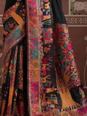 Black ethnic motifs zari silk blend heavy work banarasi saree 3
