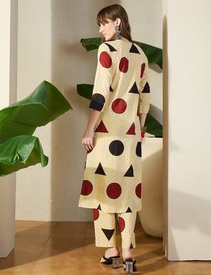 Off white printed cotton kurta trouser set 2