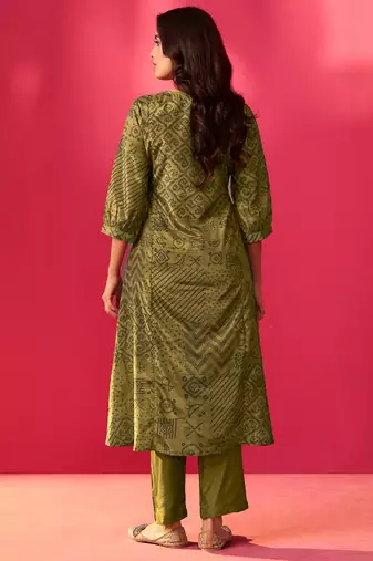 Green embroidered chinon kurta trouser set