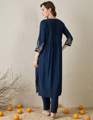 Navy blue printed silk kurta trouser set 2