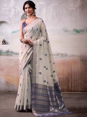 Off white floral zari silk cotton handloom saree 1