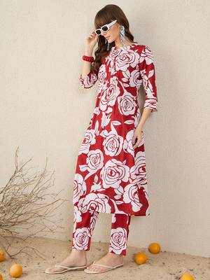 Red printed cotton kurta trouser set 3
