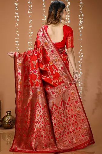Red woven design zari silk blend heavy work kanjeevaram saree