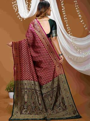 Maroon woven design zari silk blend handloom kanjeevaram saree 5