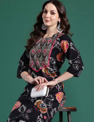 Black printed cotton kurta trouser set 1